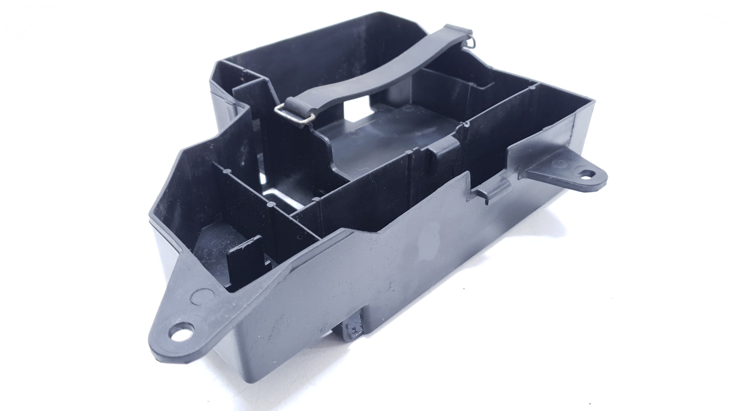 Support batterie Yamaha YBR 125 2005 n°2 Réf : 5VL-F177G-00-00