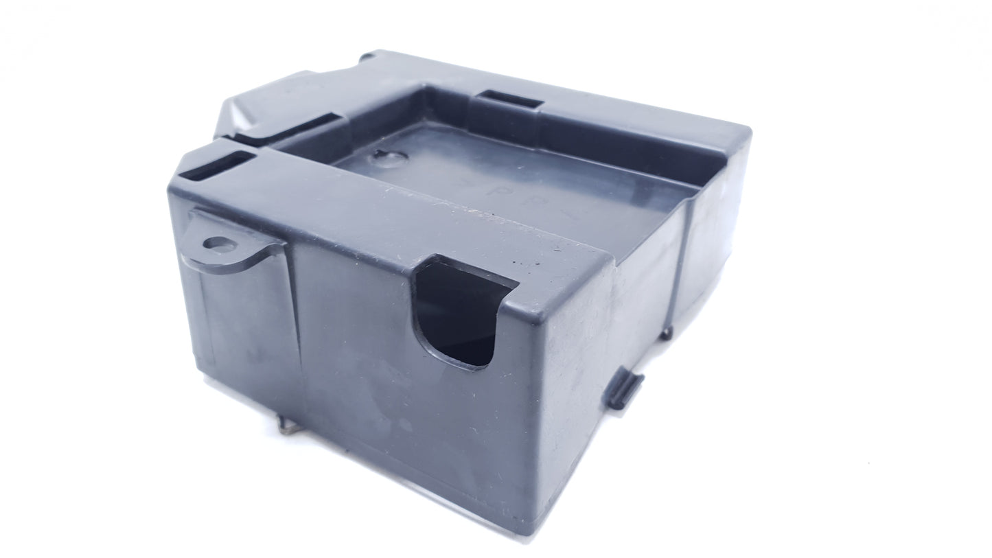 Support batterie Yamaha YBR 125 2005 n°2 Réf : 5VL-F177G-00-00