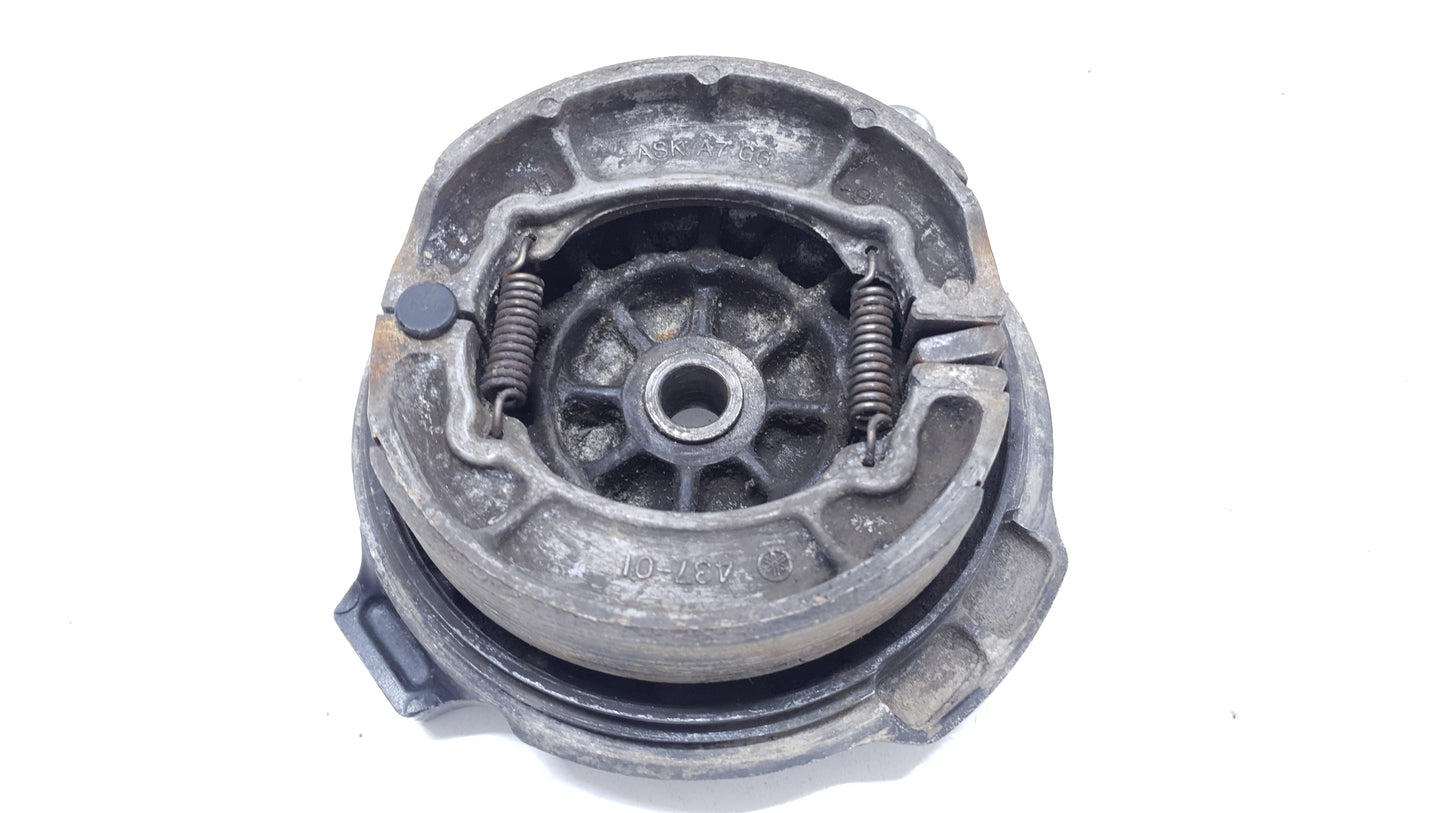 Tambour de frein arrière Yamaha DT125LC 1983 n°2