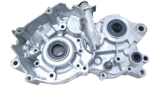 Carter moteur central gauche Yamaha DT125LC 1987 n°21 Réf : 10V-15111-01-00