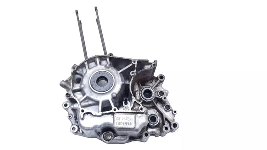 Carter moteur central gauche Honda CB 125T 1980 n°3 Réf 11200-399-000