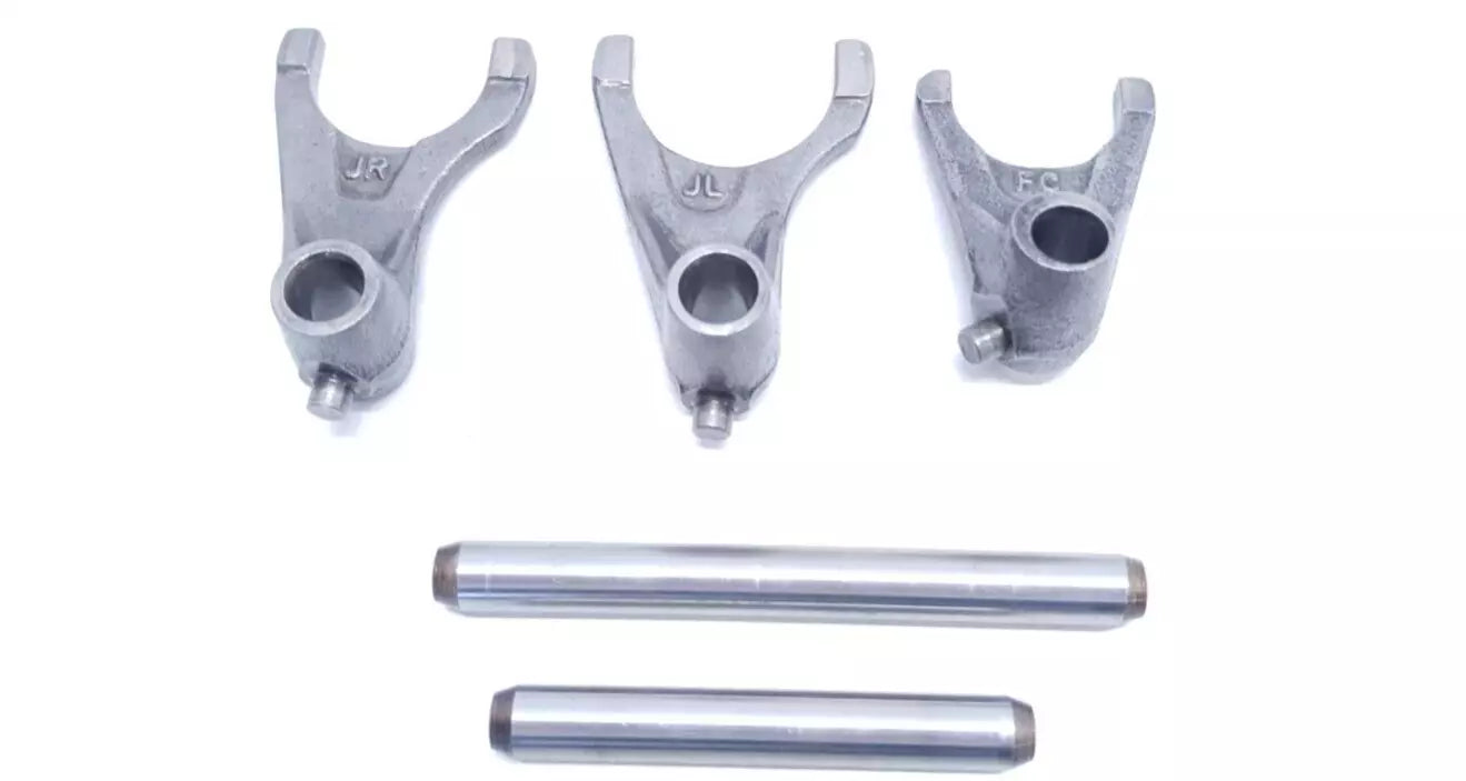 Fourchettes de boite de vitesse Yamaha YBR 125 2009 n°2 Réf 5VL-E8511-00