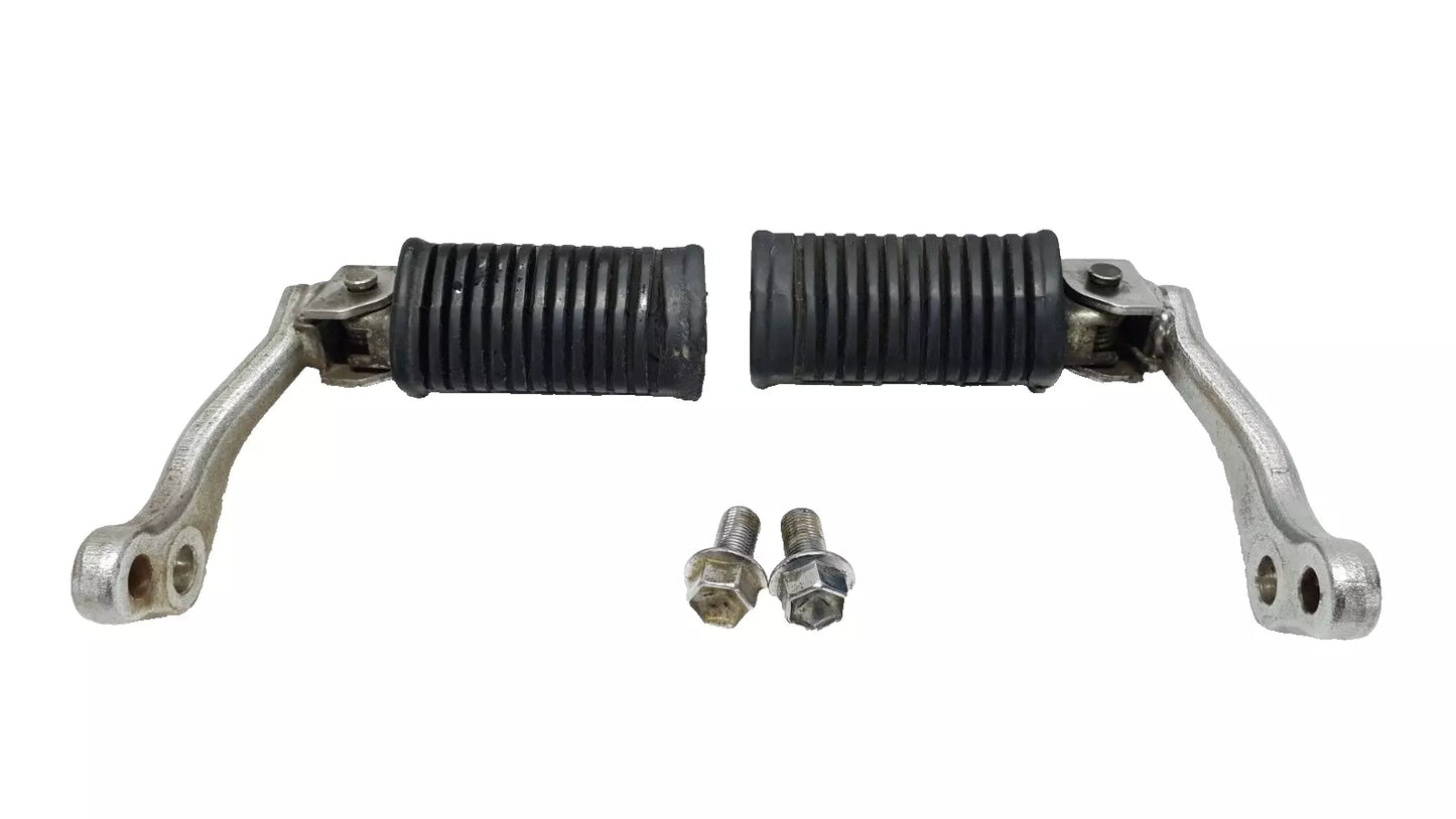 Reposes pieds avant Suzuki GN 125 2001 Réf : 43510-05330-000