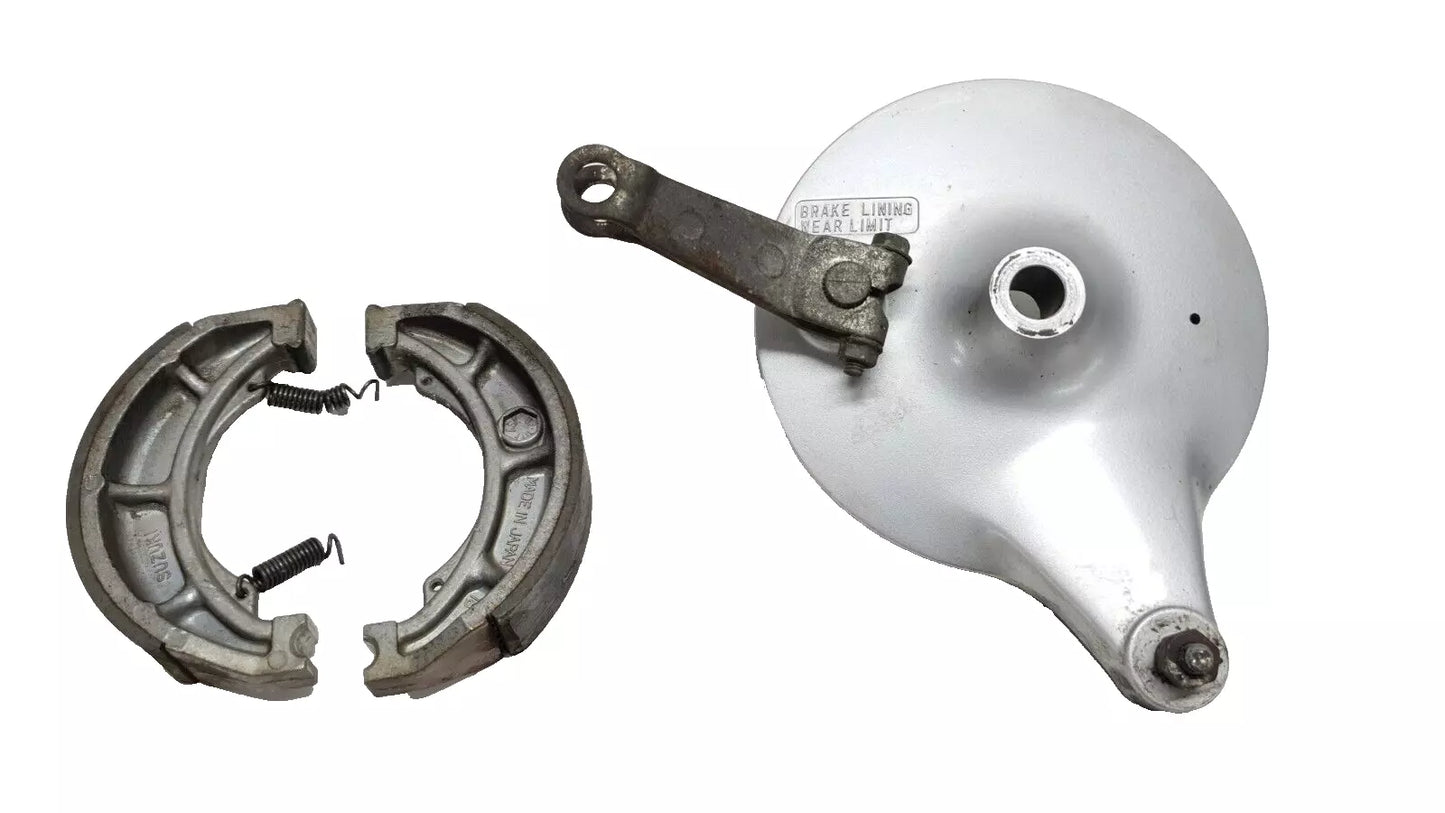 Tambour frein arrière / Flasque Suzuki TU-X 125 1999-2001 Réf : 64210-39115-000