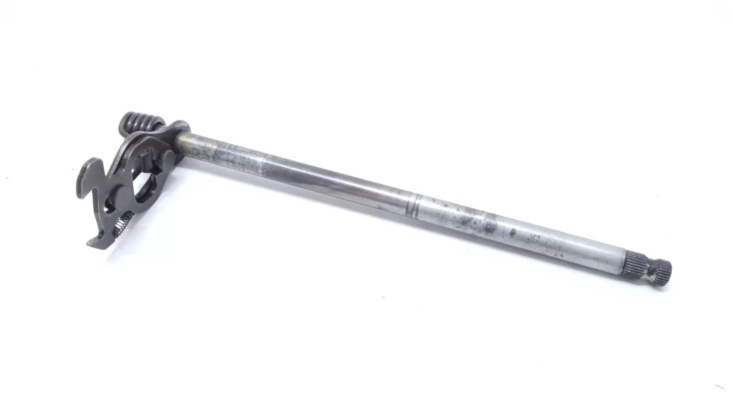 Axe de sélecteur Honda CB 125 T 1980 n°3 Réf : 24610-399-000