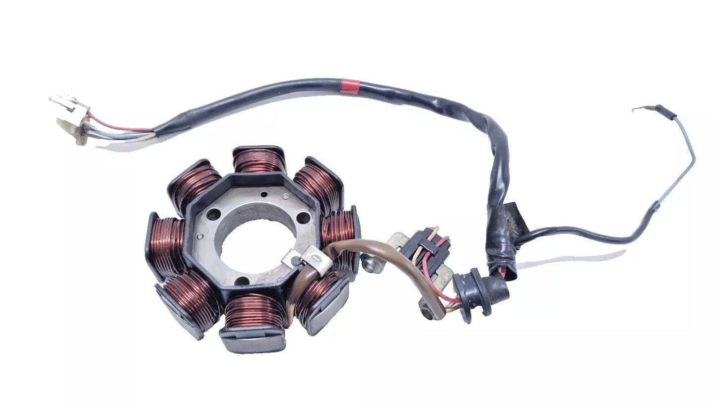 Stator d'allumage Yamaha YBR 125 2005 n°2 Réf : 3D9-H1410-00-00