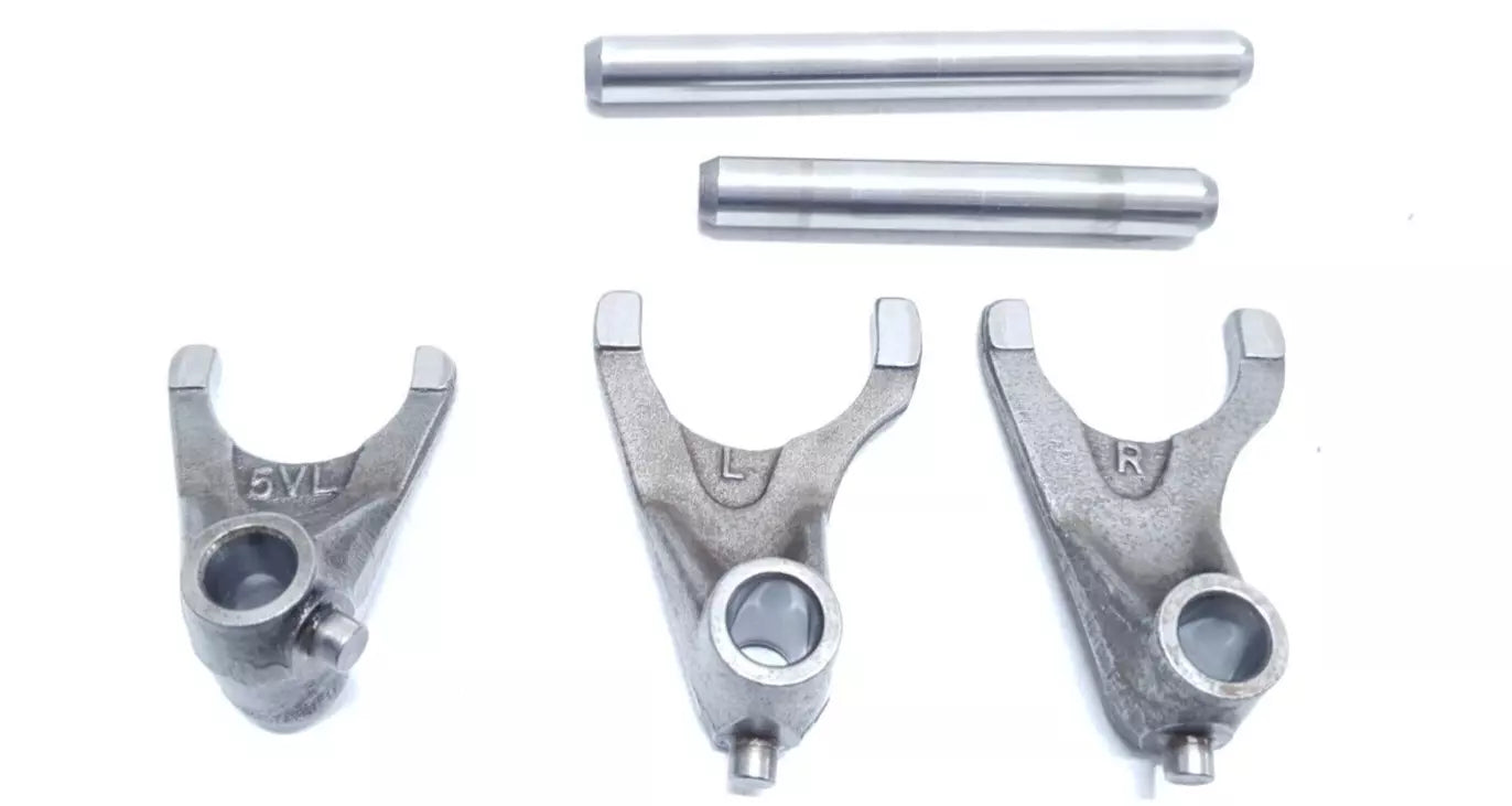 Fourchettes de boite de vitesse Yamaha YBR 125 2006 n°3 Réf : 5VL-E8511-00-00