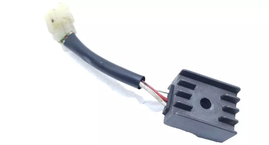 Régulateur de tension Yamaha TZR 50 2002 n°2 Réf : 4YV-H1910-00-00