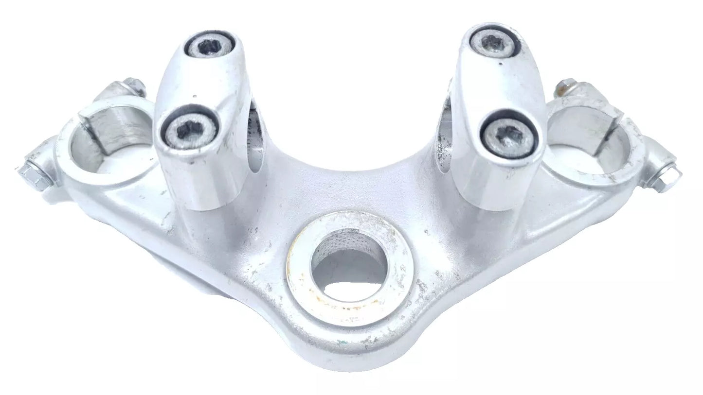 Té de fourche supérieur Honda CM 125 Custom 1986 n°2 Réf : 53231-KB4-000