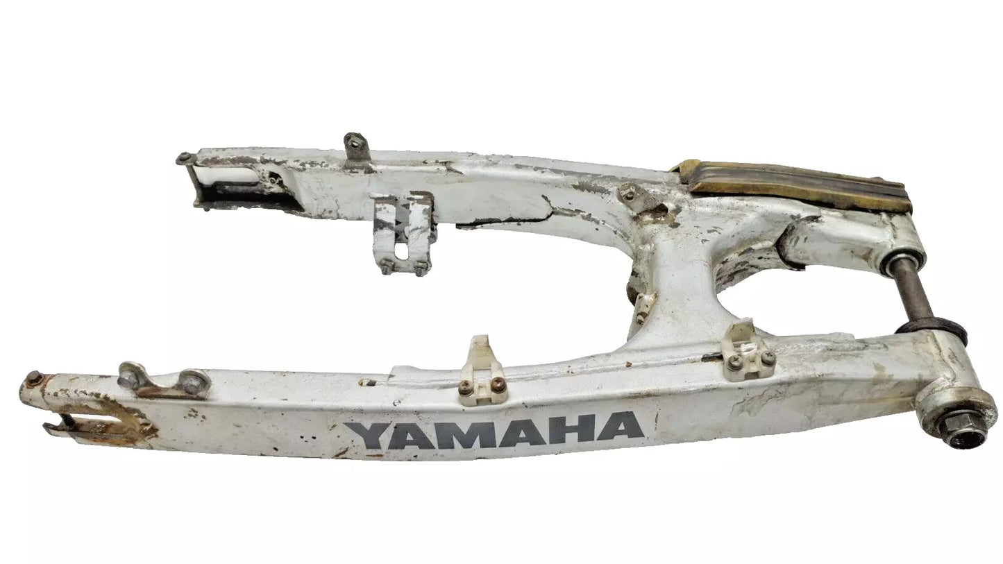 Bras oscillant & axe Yamaha DT125R 1999 n°2 Réf : 3BN-22110-10-35