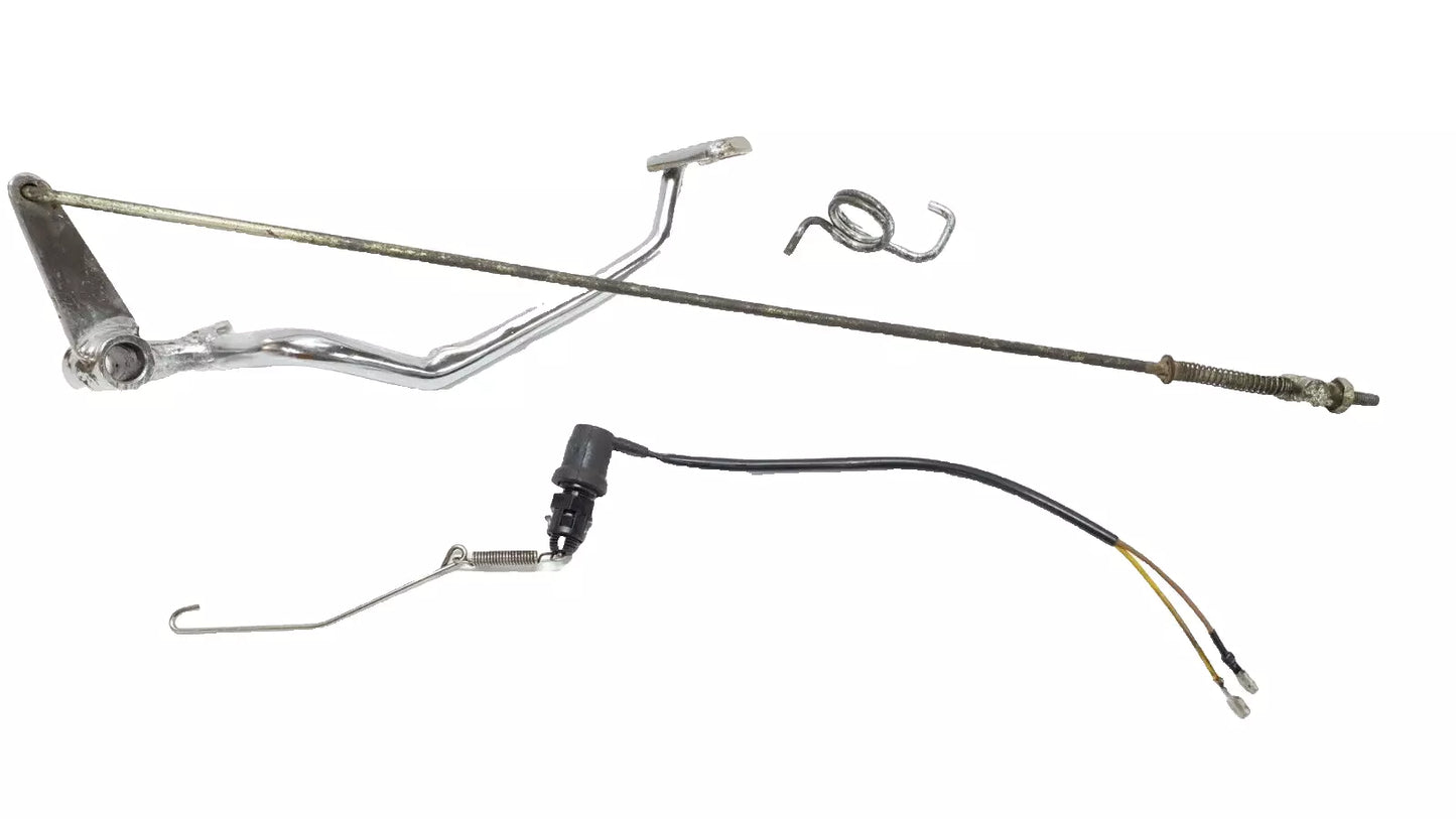 Pédale de frein arrière Yamaha YBR 125 2007 Réf : 3D9-F7211-00-00