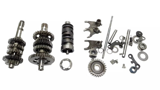 Boite de vitesse complète Suzuki 125 DR 1985 Réf : 24120-44A00-000