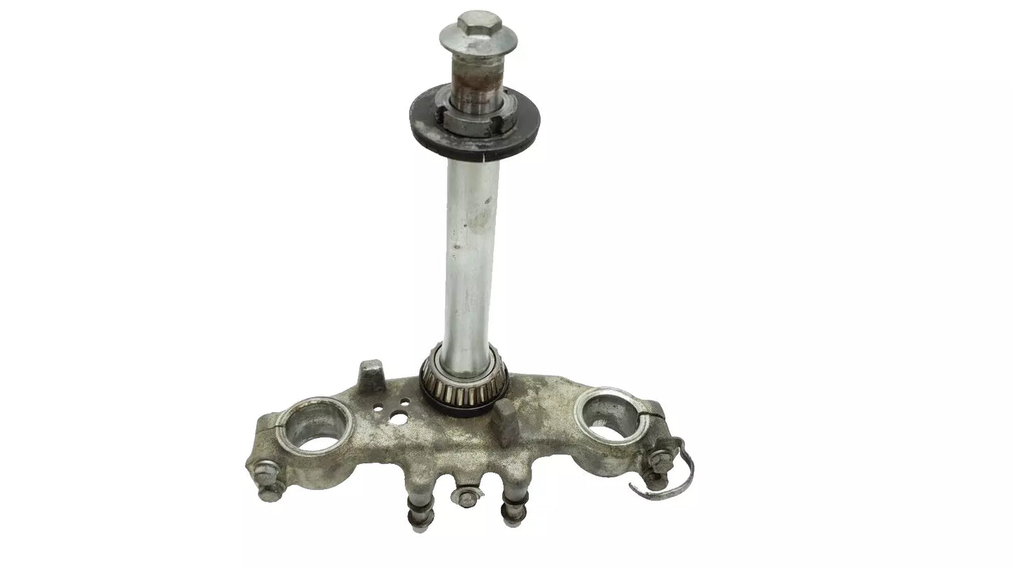 Té de fourche inférieur Suzuki TSX 125 1984 Réf : 51410-01A20-126