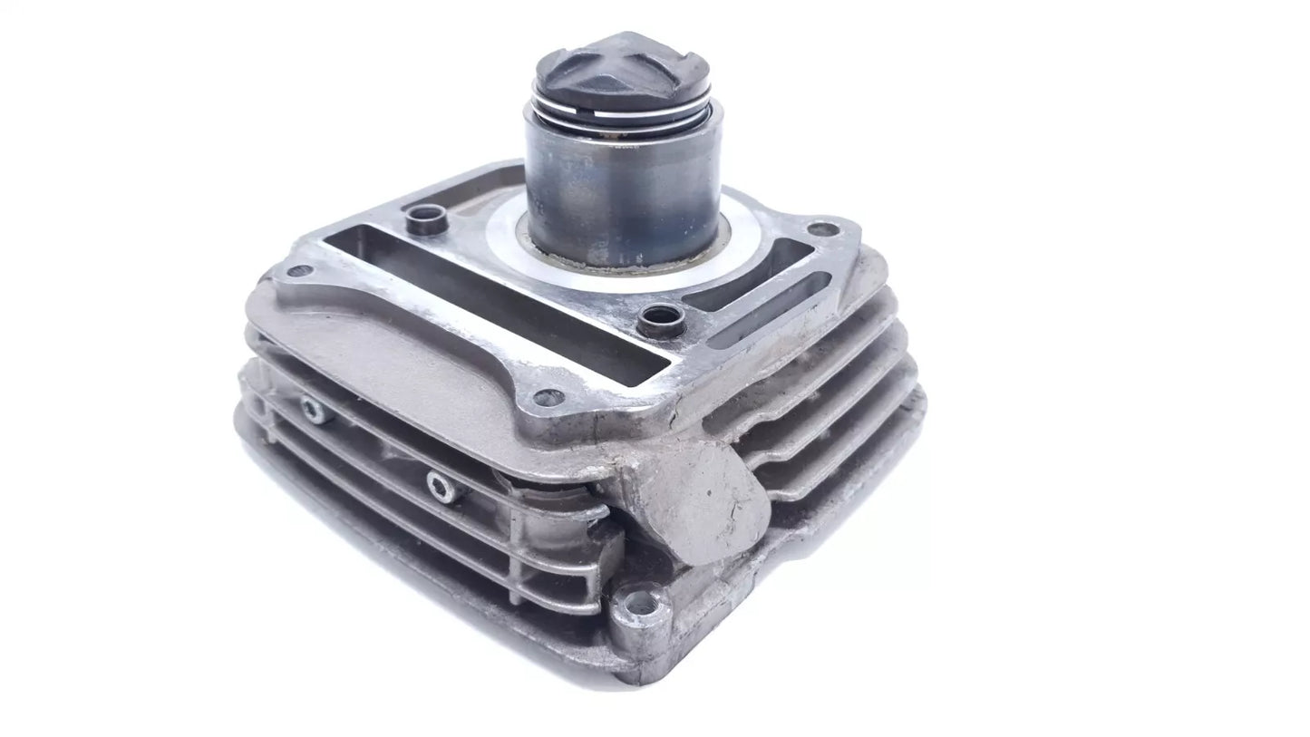 Cylindre & piston arrière 2-2 44mm Hyosung Comet GT 125 2004