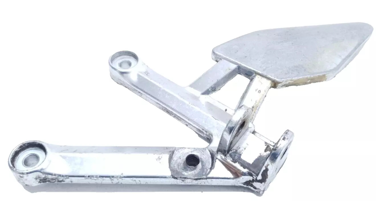 Support de repose-pied avant gauche Yamaha TZR 50 2002 n°2