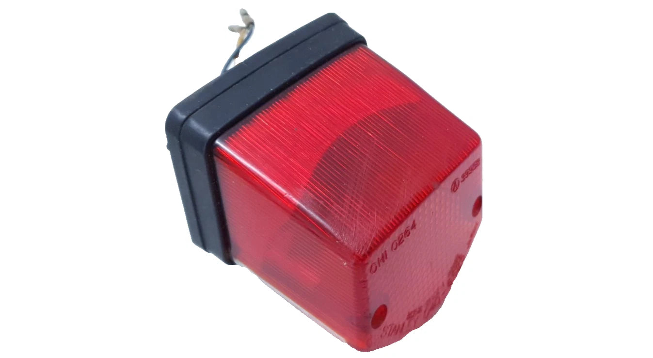 Phare arrière Yamaha DT125LC 1982 n°5