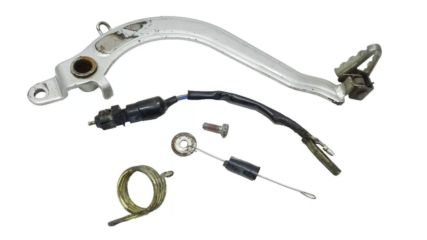 Pédale de frein arrière Kawasaki KMX 125 1997 Réf : 43077-1063