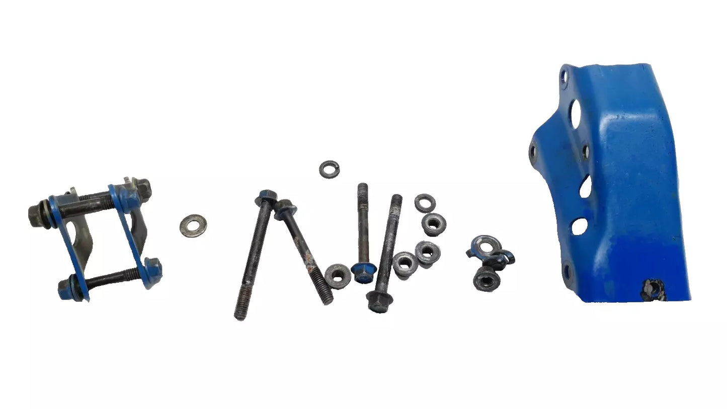 Supports moteur Suzuki 125 DR 1985 Réf : 41992-05200-019