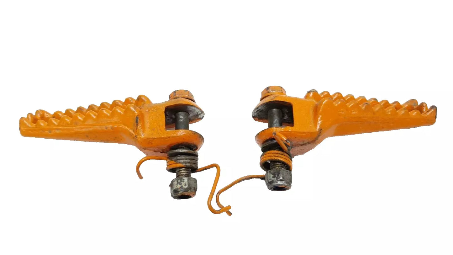 Reposes pieds KTM 125 SX 1995 Réf : 5460304000019