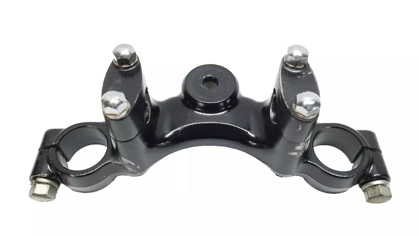 Té de fourche supérieur Suzuki GN 125 2001 Réf : 51311-11300-291