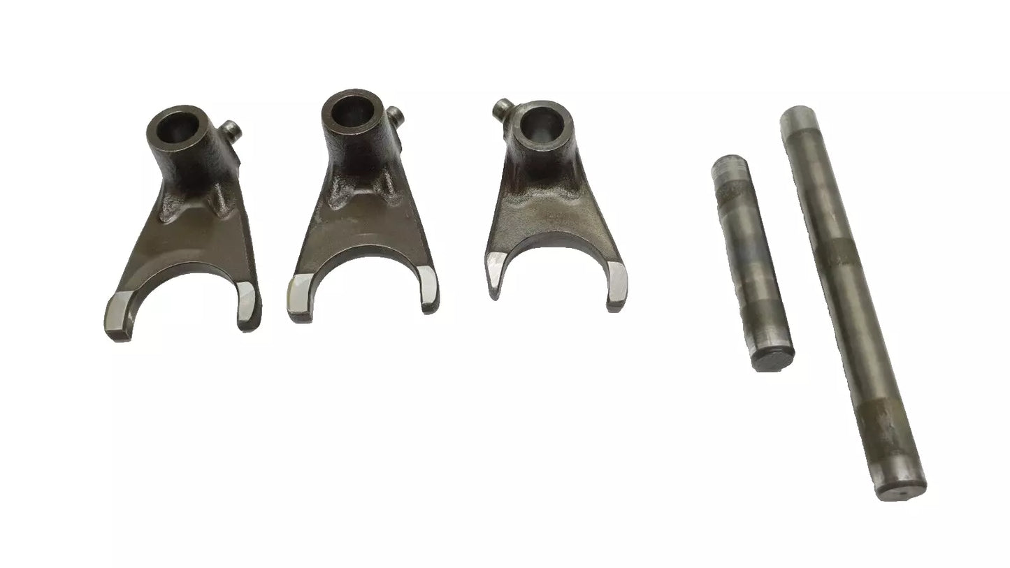 Fourchettes de boite de vitesse Suzuki GN 125 2001 Réf : 25221-08300-000