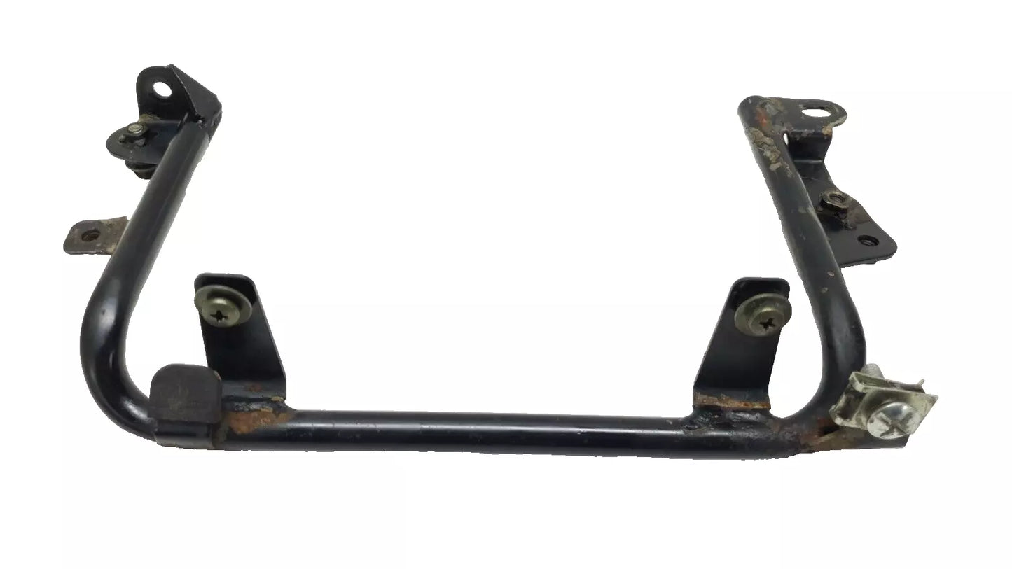 Support de radiateur droit Yamaha DT125R 1999 n°2 Réf : 3RM-2172L-00-00