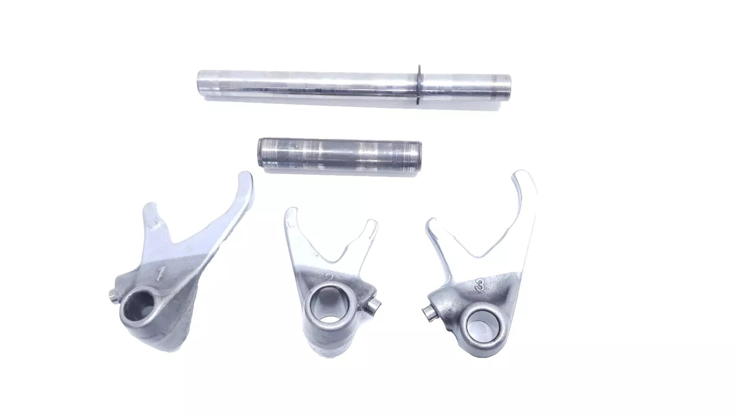 Fourchettes de boite de vitesse Yamaha DT125LC 1983 n°2