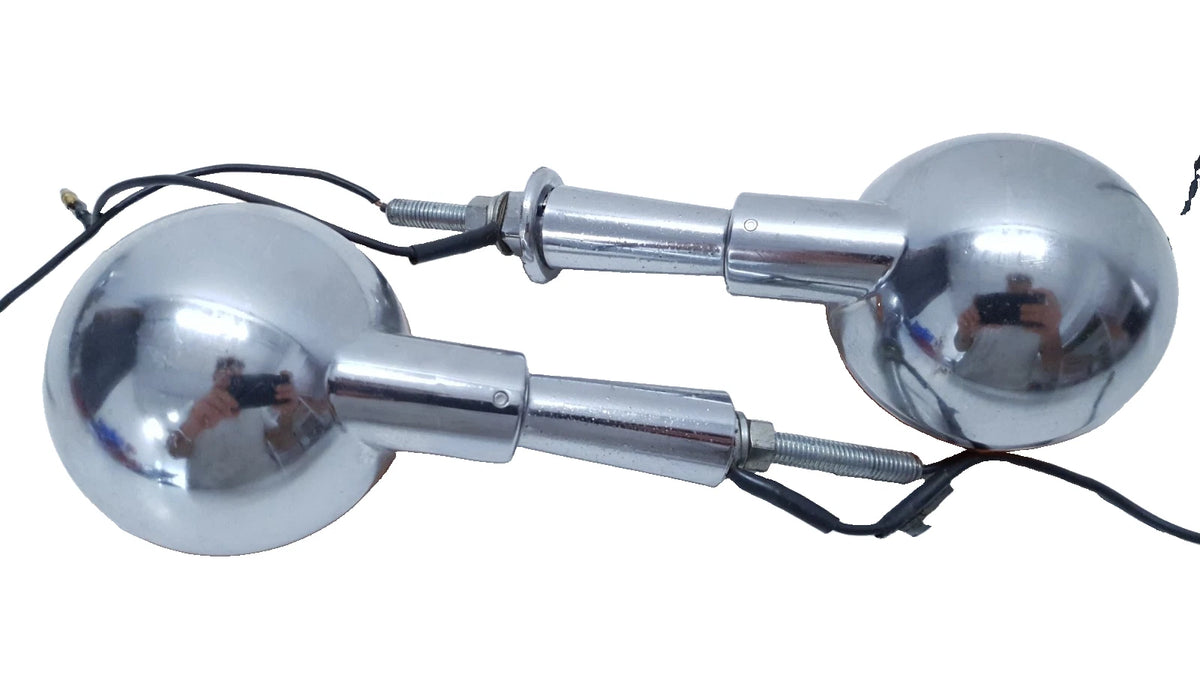 Clignotants avant Yamaha XS 400 SE 1981 Réf : 1U4-83320-40-93