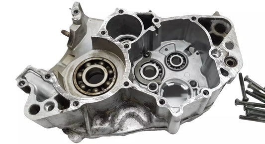 Carter moteur central droit Yamaha DT125R 1996 Réf : 3BN-15121-03-00