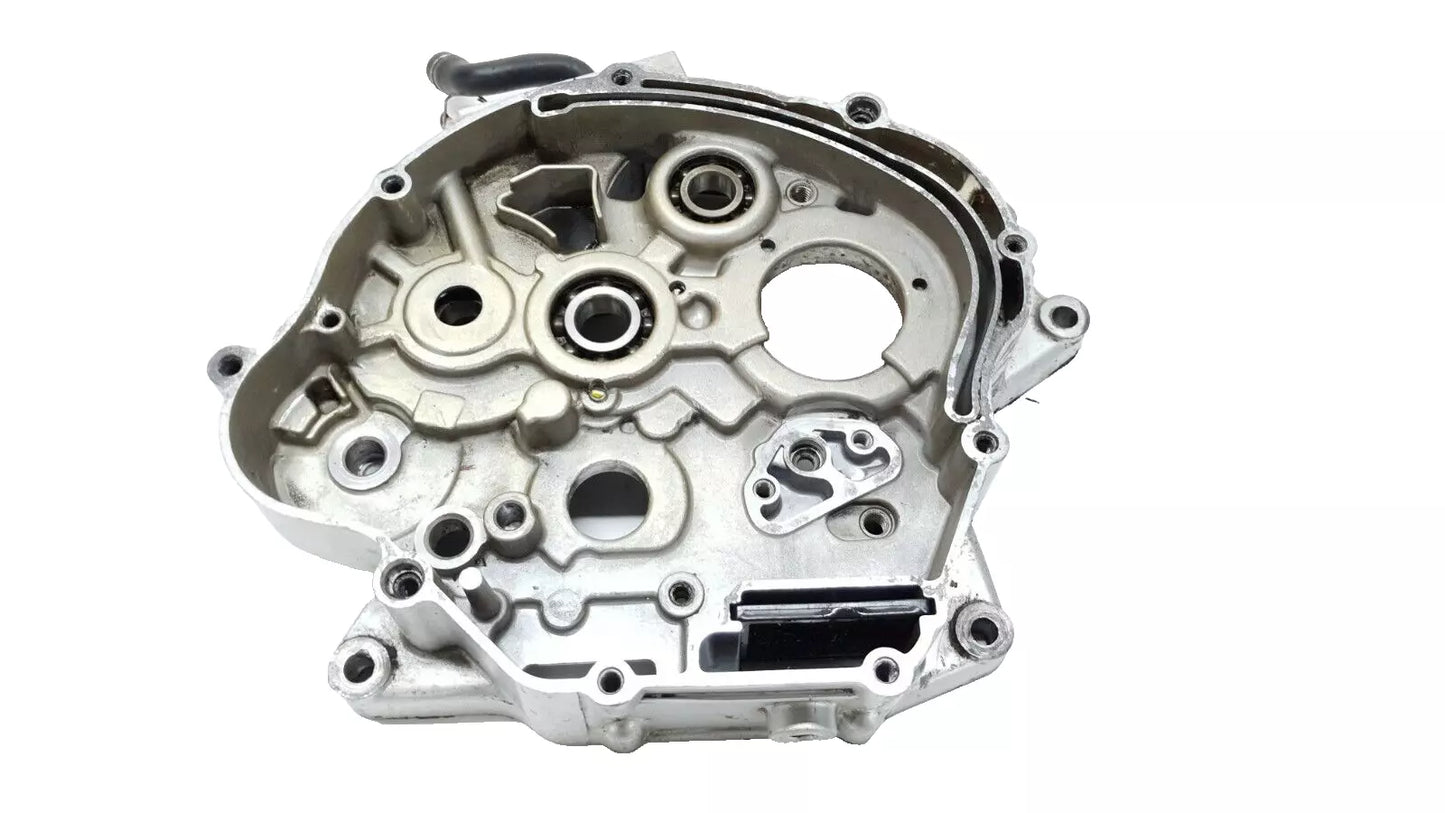 Carter moteur central D Yamaha XT125X 2008 Réf : 5VL-E5121-00-00