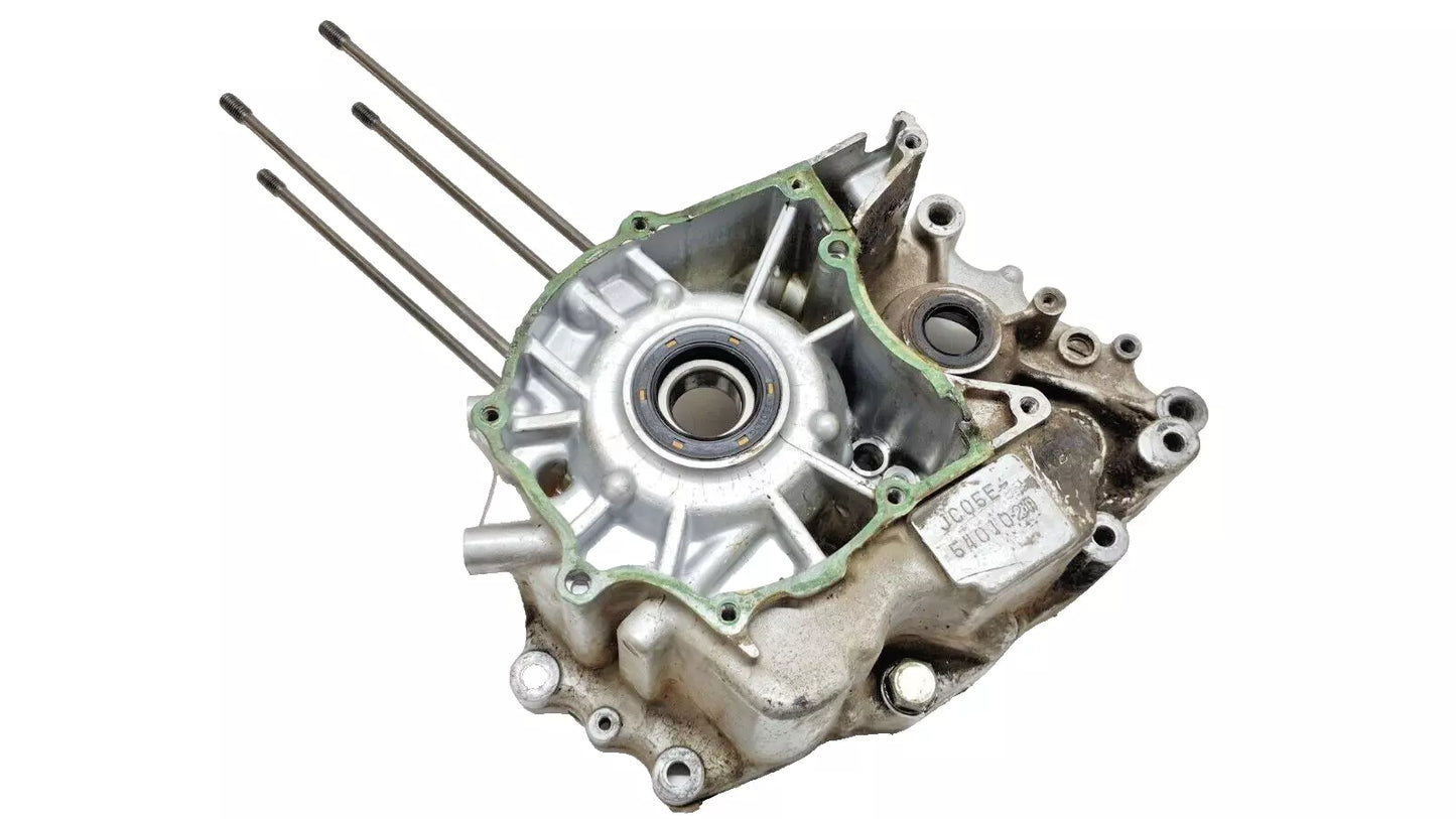 Carter moteur central G Honda CM 125 Custom 1992 Réf : 11200-KC2-770