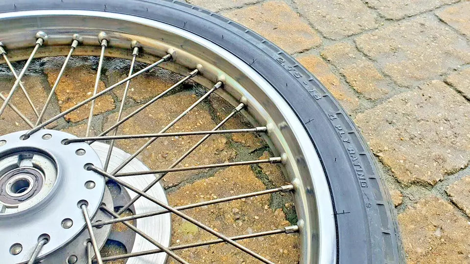 Roue avant Suzuki TU-X 125 1999-2001 Réf : 55311-18420-000