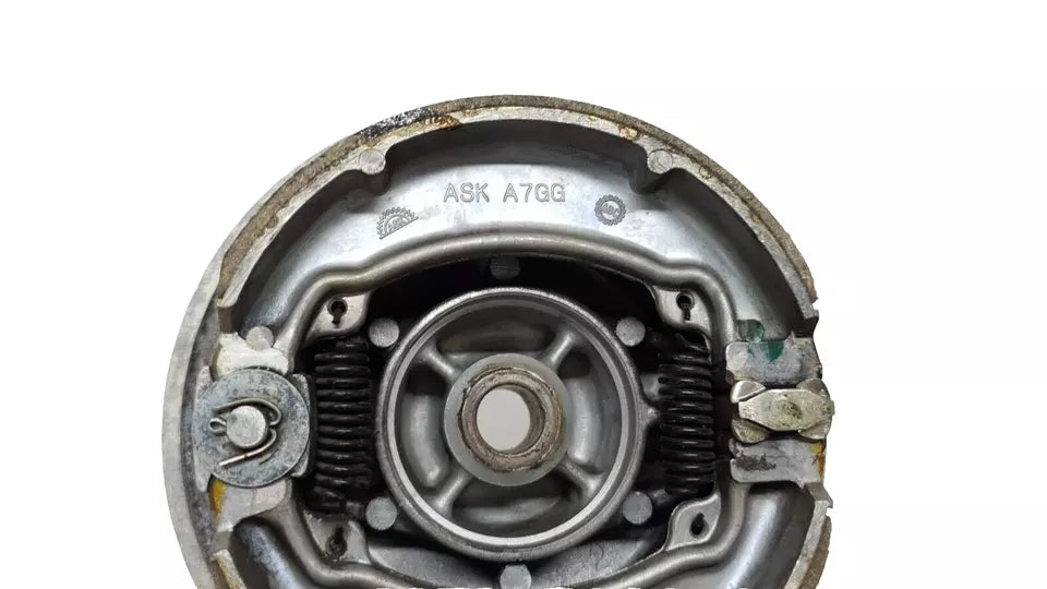 Tambour de frein arrière Honda CB125T 1978 n°2 Réf : 43100-399-003