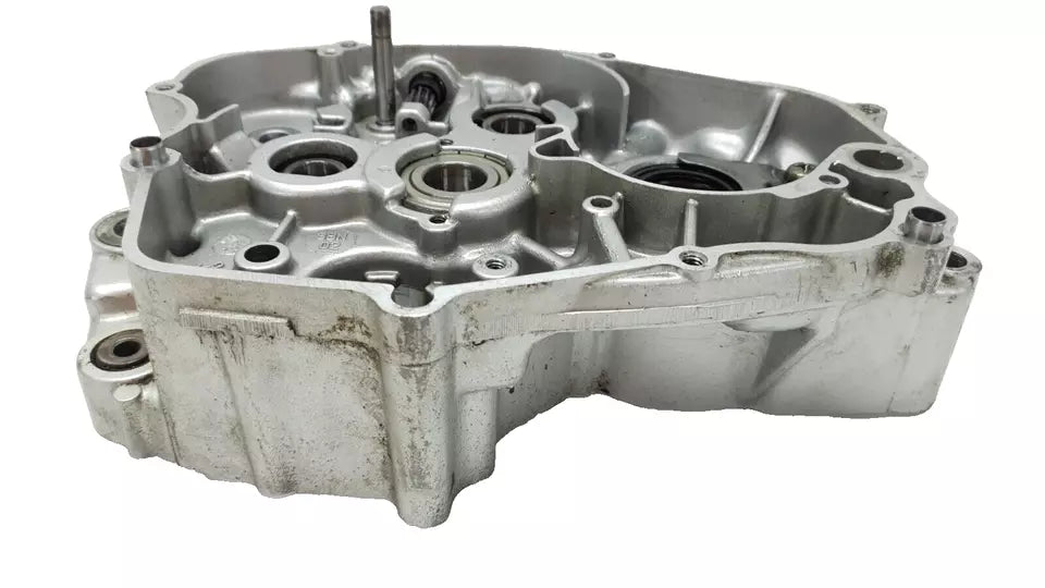 Carter moteur central droit Yamaha DT125R 1999 n°3 Réf : 3BN-15121-04