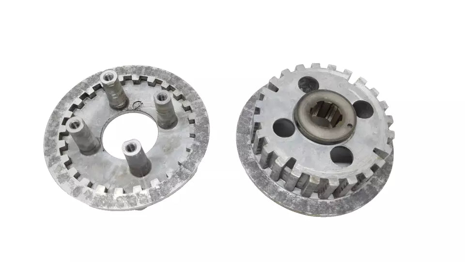 Embrayage complet Honda CB125T 1978 n°2 Réf : 22100-399-000