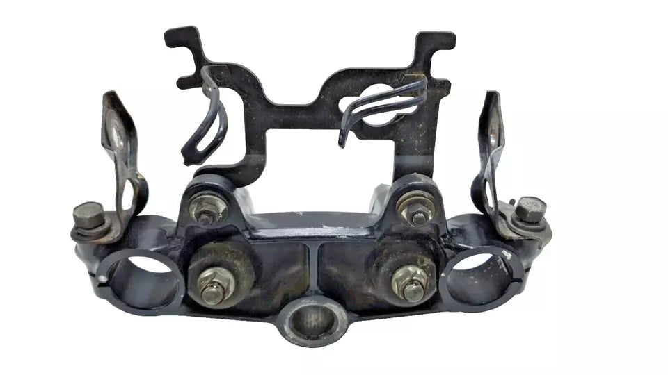 Té de fourche supérieur Suzuki 125 DR 1985 Réf : 51311-42A00-291