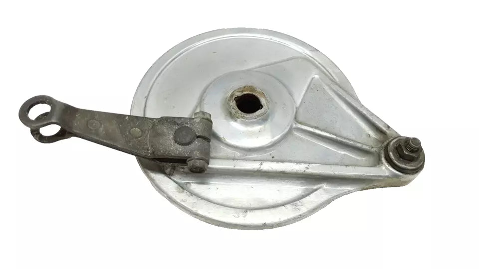 Tambour de frein arrière Honda CM 125 Custom 1986 Réf : 43100-399-023