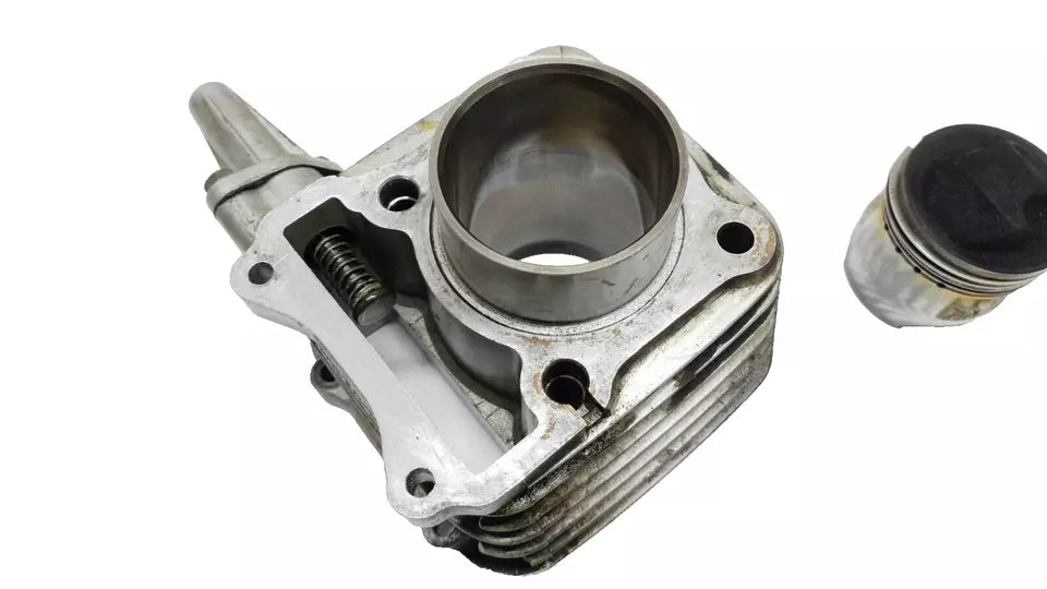 Cylindre & piston 57mm Suzuki 125 DR 1985 Réf : 11210-05211-0F0