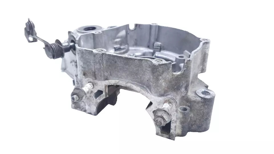 Carter moteur central gauche Yamaha DT125LC 1987 n°16 Réf : 10V-15111-01-00