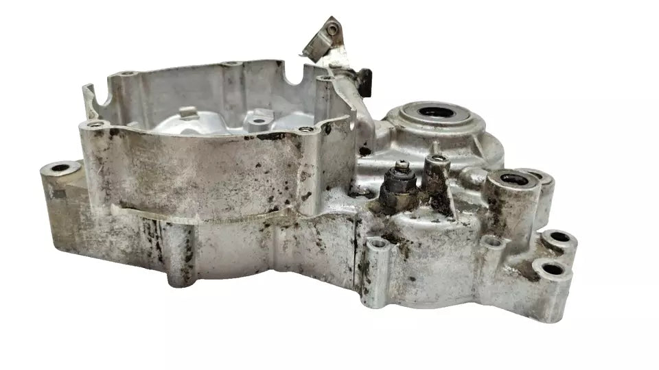 Carter moteur central gauche Yamaha DT125LC 1986 n°3 Réf : 10V-15111-01-00