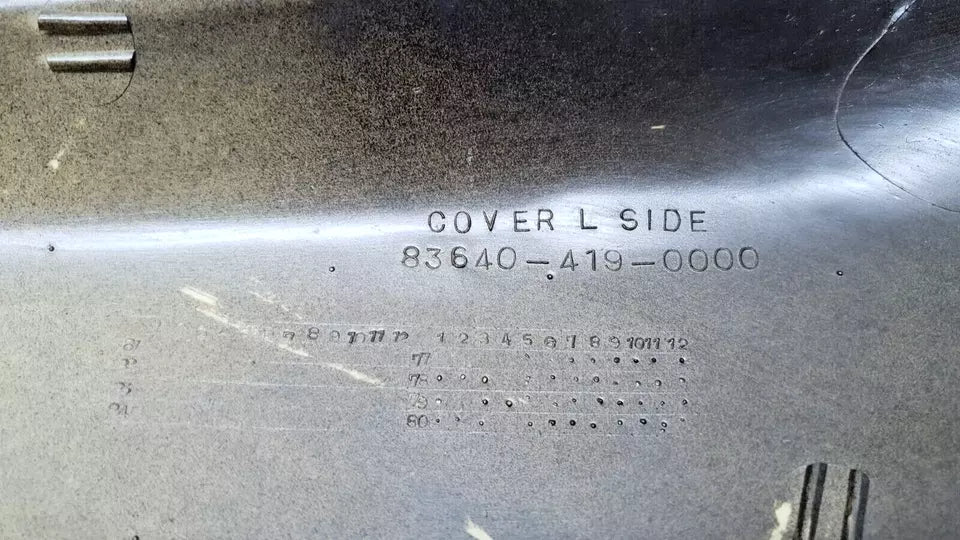 Carénage gauche Honda CM 125 T 1981 Réf : 83600-419-770ZA