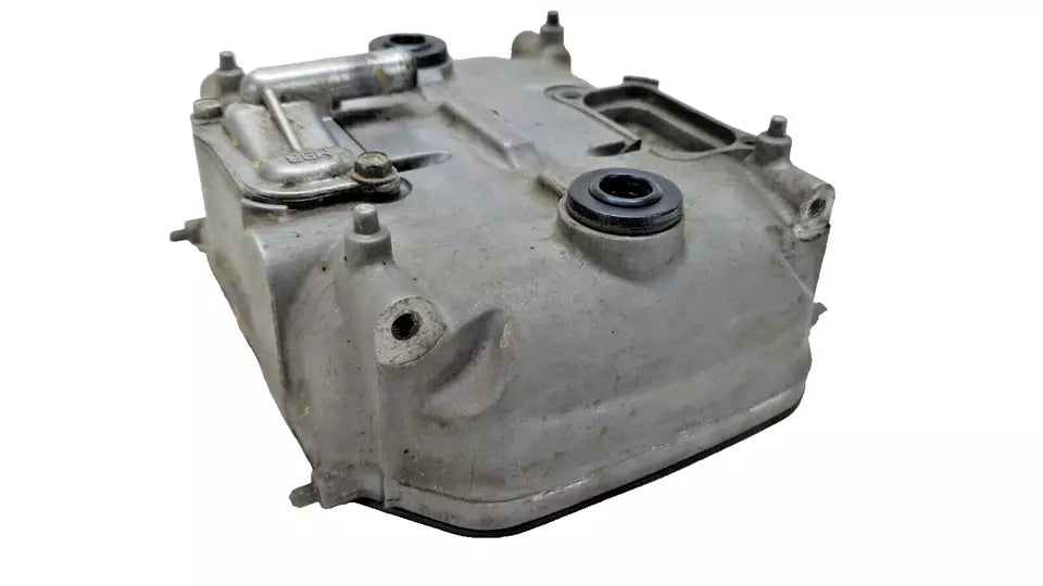 Couvre culasse avant Honda Varadero 125 2006 Réf 12320-KPC-D20 2/2