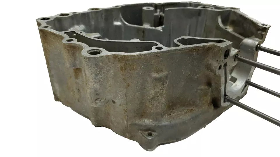 Carter moteur central droit Honda CB125T 1978 Réf : 11100-399-000
