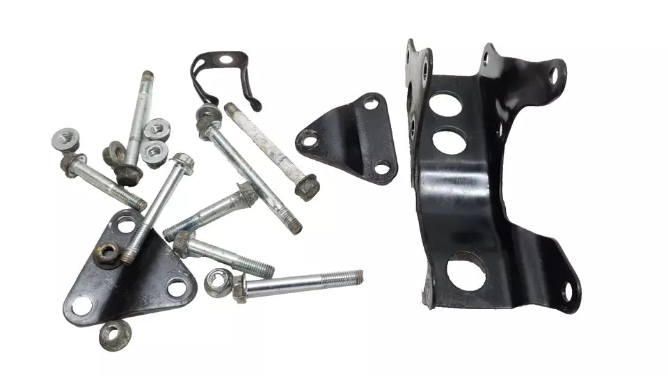 Supports moteur Suzuki TU-X 125 1999-2001 Réf : 41992-05300-000