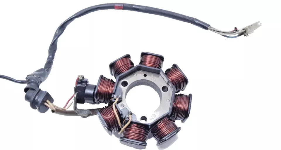 Stator d'allumage Yamaha YBR 125 2005 n°2 Réf : 3D9-H1410-00-00