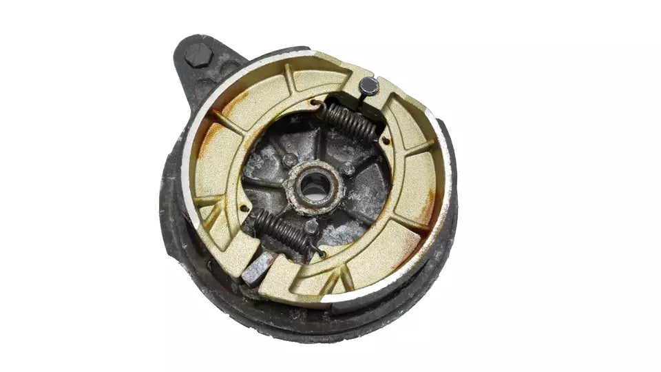 Tambour arrière / Flasque Suzuki 125 DR 1985 Réf : 64210-48000-000