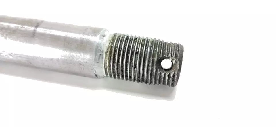 Axe de roue arrière Kawasaki 1000 GTR 1986 Réf: 41068-1197