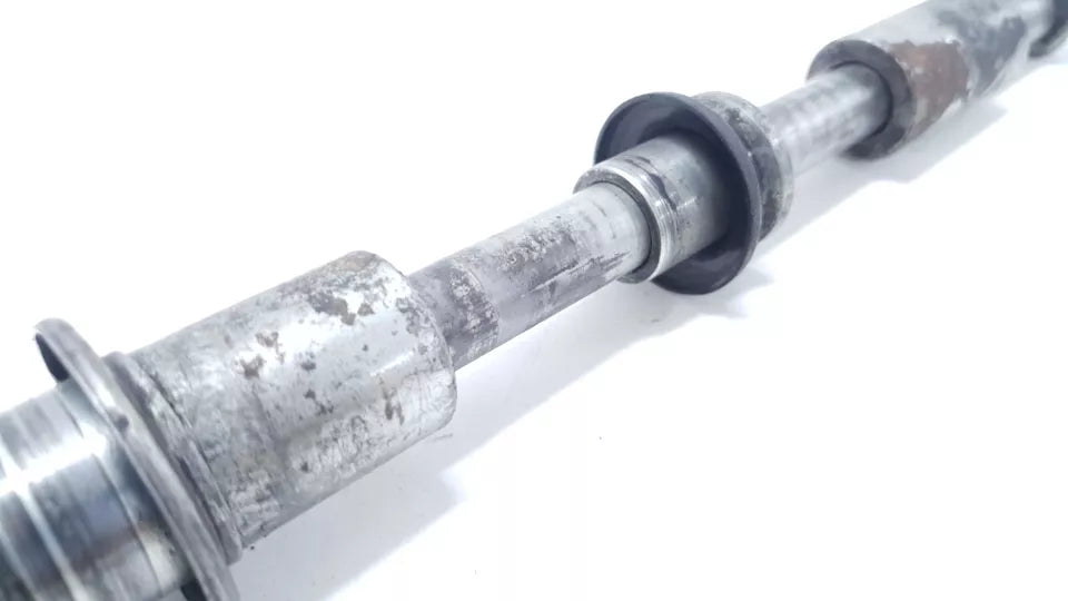 Axe de roue arrière Yamaha DT125LC 1987 n°18 Réf 37F-25381-00-00