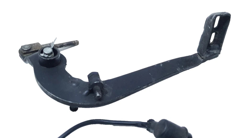 Pédale de frein arrière 2-2 Yamaha TZR 50 2008 n°4 Réf : 5WXF72110000