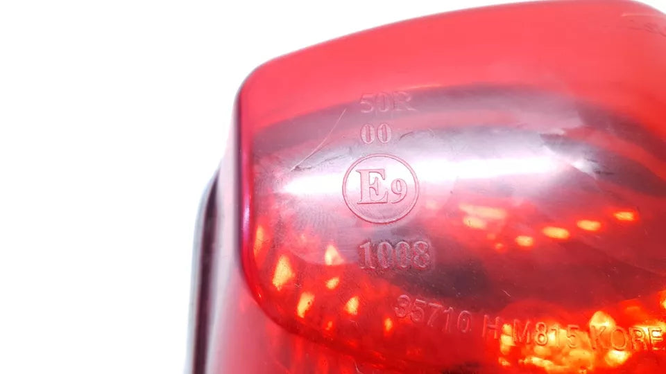 Feu arrière Hyosung Comet GT 125 2003 n°2